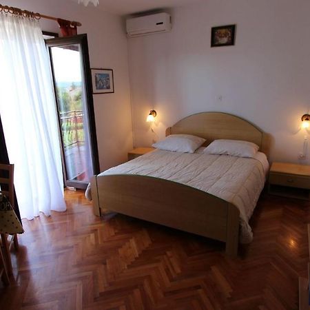 מאלינסקה Apartments And Rooms Jelka מראה חיצוני תמונה
