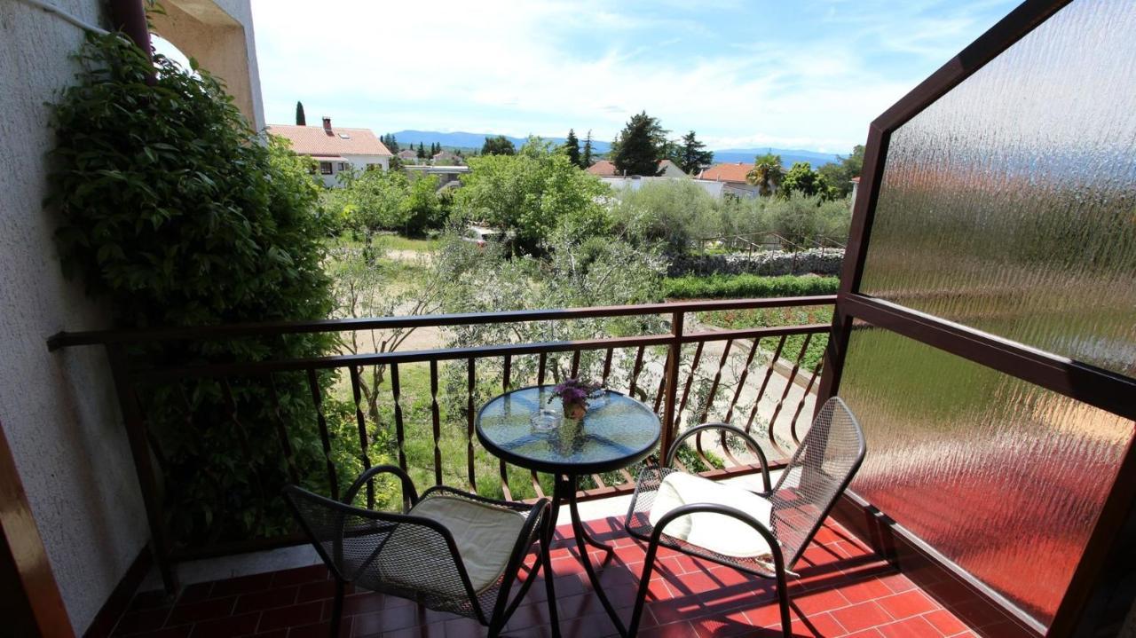 מאלינסקה Apartments And Rooms Jelka מראה חיצוני תמונה