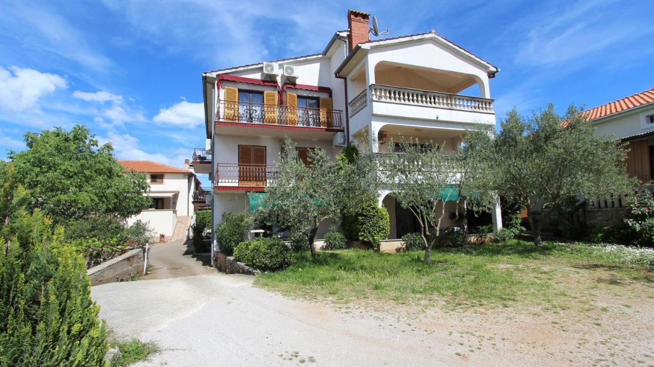 מאלינסקה Apartments And Rooms Jelka מראה חיצוני תמונה