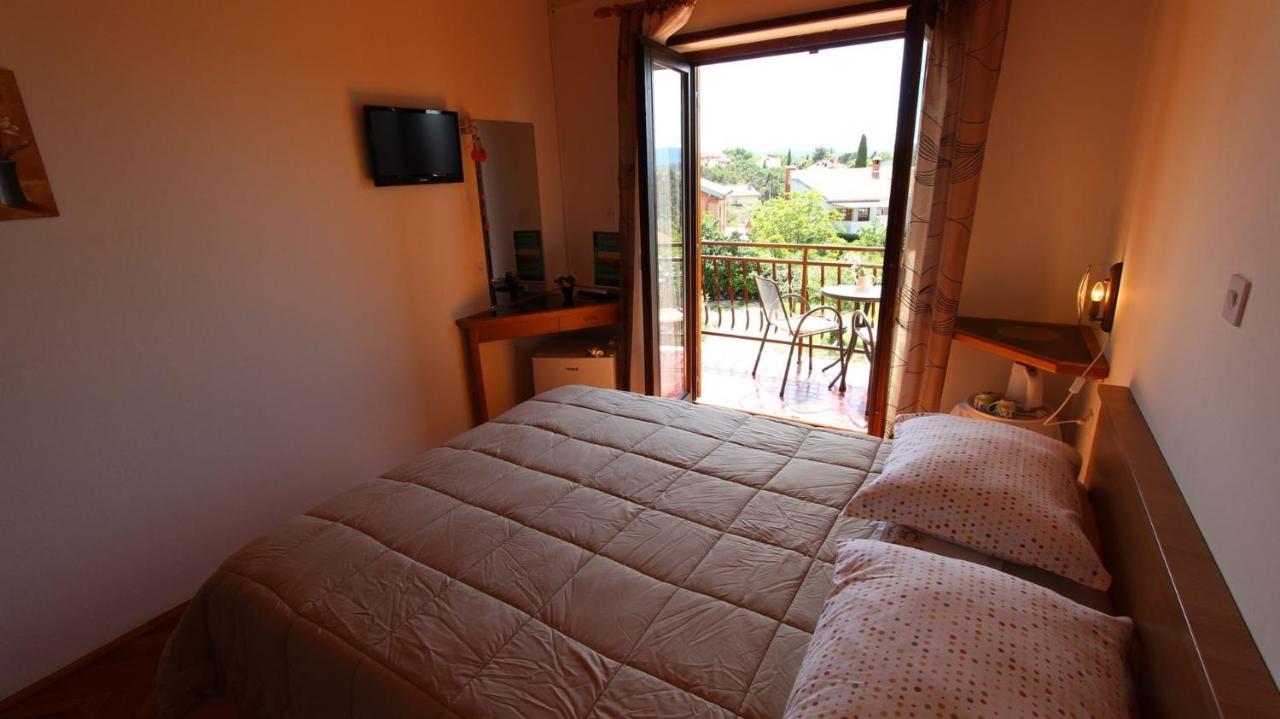 מאלינסקה Apartments And Rooms Jelka מראה חיצוני תמונה
