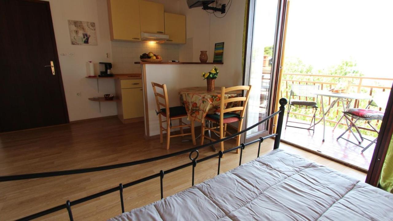 מאלינסקה Apartments And Rooms Jelka מראה חיצוני תמונה